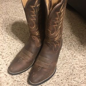 Ariat Heritage Cowgirl Boots